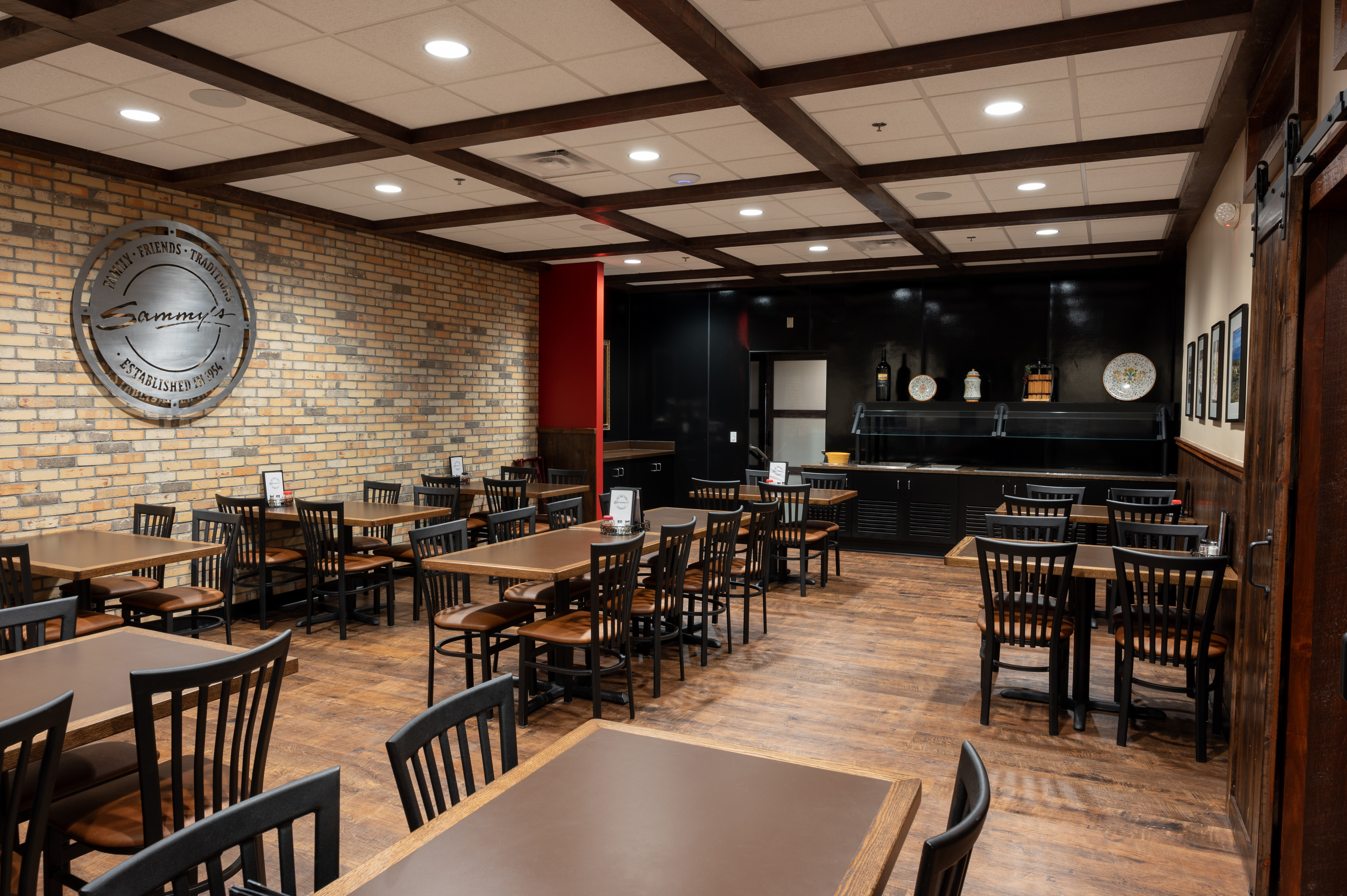 Sammys pizza groups team and party room